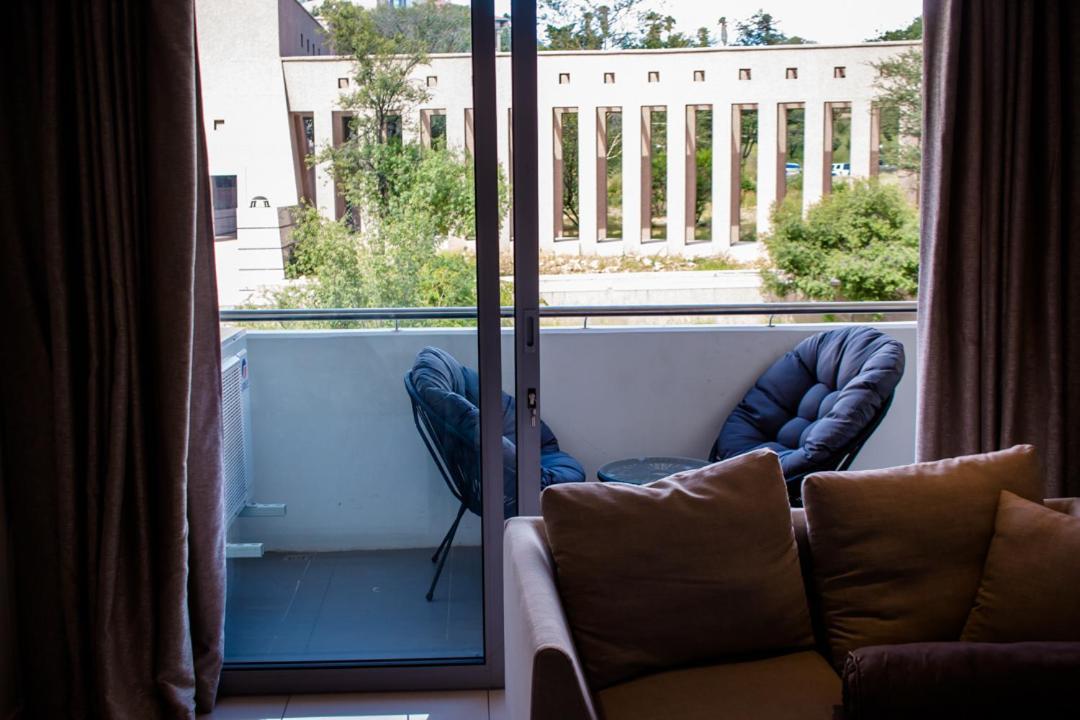Urban Oasis Apartments At Freedom Plaza Windhoek Exterior photo