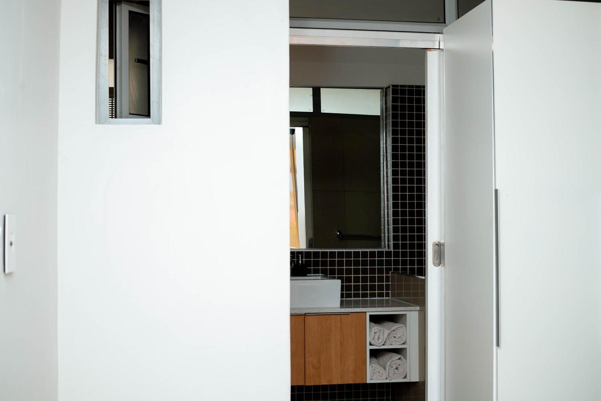 Urban Oasis Apartments At Freedom Plaza Windhoek Exterior photo
