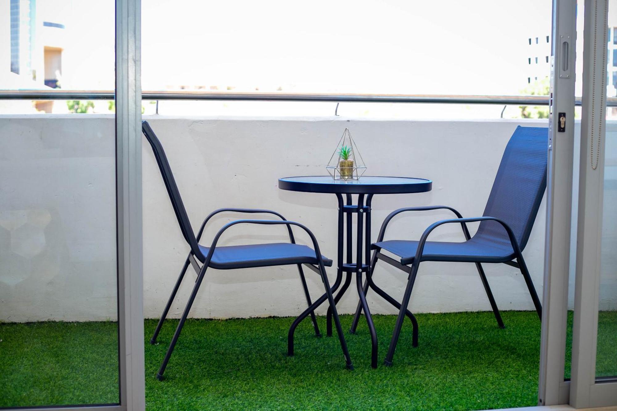 Urban Oasis Apartments At Freedom Plaza Windhoek Exterior photo